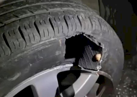 Motoristas que trafegam na MS -276 entre as cidades de Batayporã e Anaurilândia, estão revoltados com prejuízo em seus veículos,  devido os buracos na pista