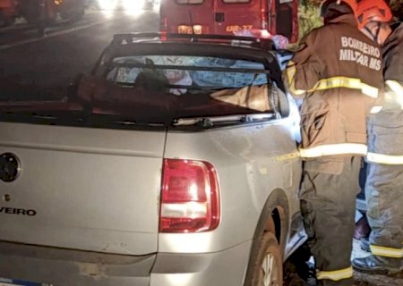 Deodápolis: Motorista fica preso às ferragens, não resiste aos ferimentos e morre em grave acidente na MS-276