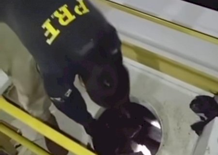 Polícia Rodoviária Federal apreendeu mais de quatrocentos e oitenta quilos de cocaína na BR - 158