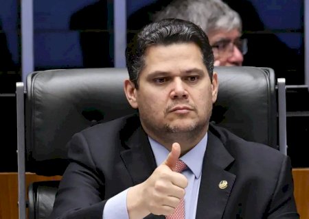 PEC do fim da escala 6x1 é destravada por Alcolumbre após diálogo com Lula