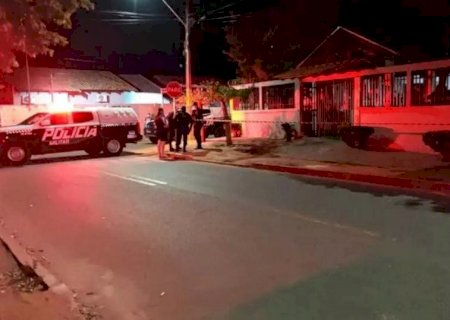 Noite violenta terminou com três mortos em Coxim, após ataques a tiros e confronto com a Força Tática