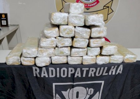 Nova Andradina: Polícia Militar apreendeu vinte quilos de maconha durante abordagem de veículo